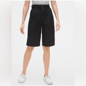 NWT GAP High Rise Belted Bermuda Shorts Black Size 6 Long Length